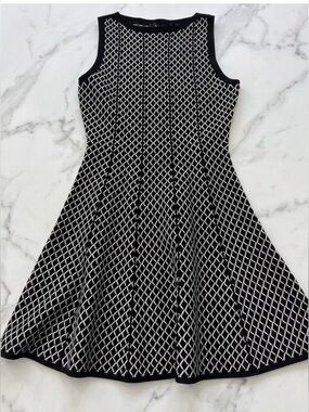 Theory Bilen Dress - Black & White Geometric Diamond Knit
- Size S